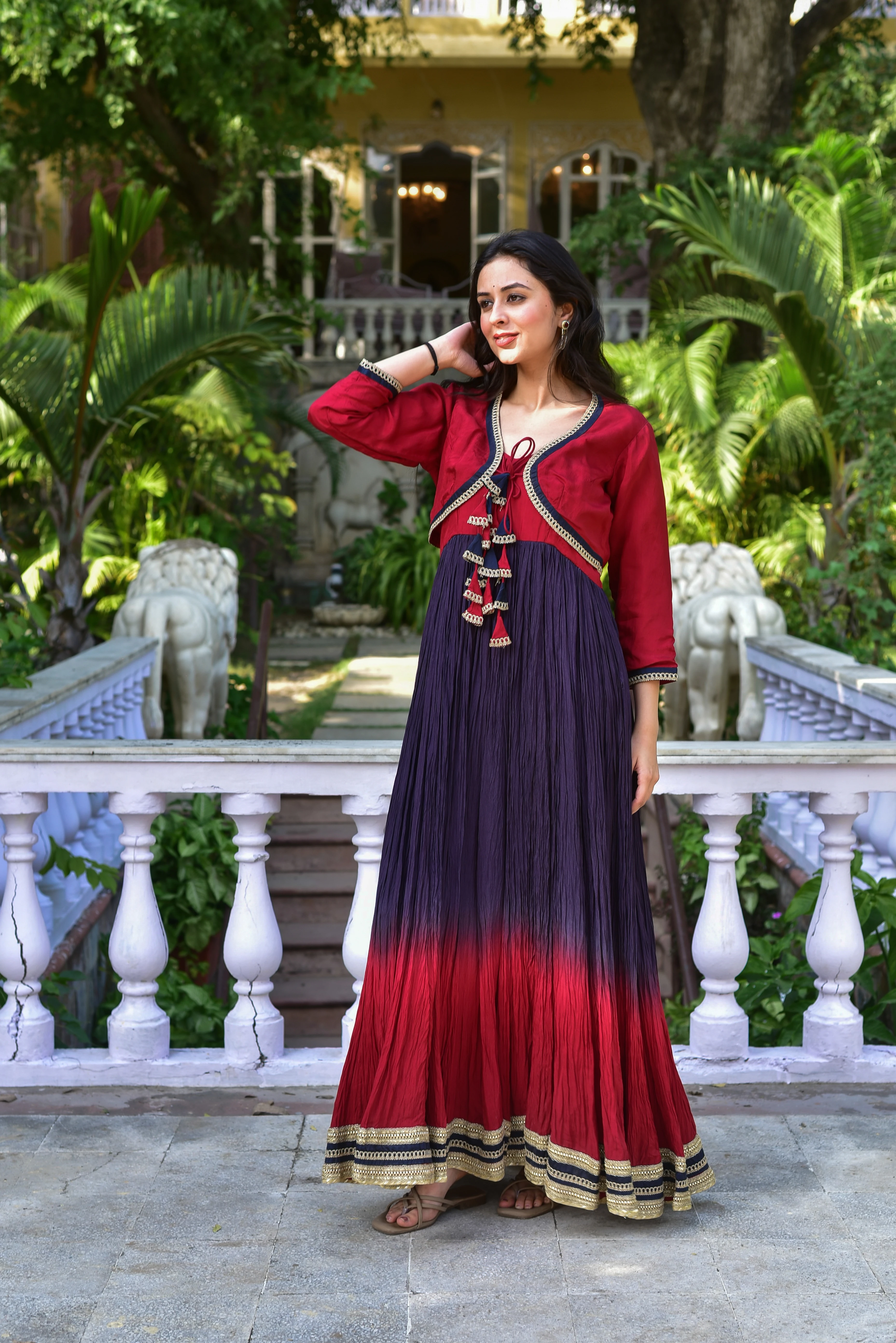 Red_Suit_127_1